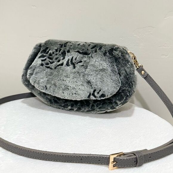 Gray Gradient Handmade Real Shearling Rose Embossed Shoulder Bag/Crossbody Bag - Picture 2 of 16